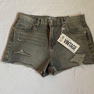 CHELSEA Vintage Gray Distressed Jean Shorts